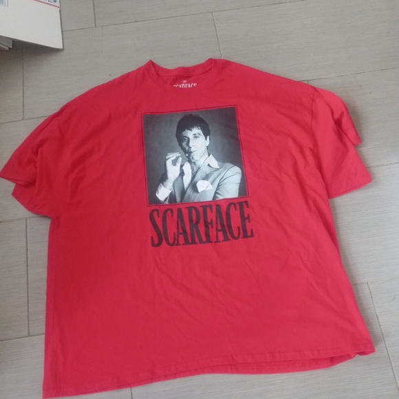 SCARFACE Universal City Studio T-Shirt Men’s 5X Red Movie Cotton Crew Neck Tee - Picture 1 of 7